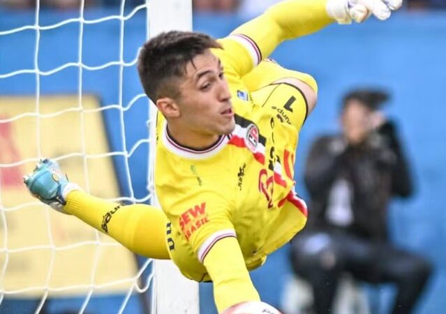Primavera anuncia goleiro destaque da Série A2