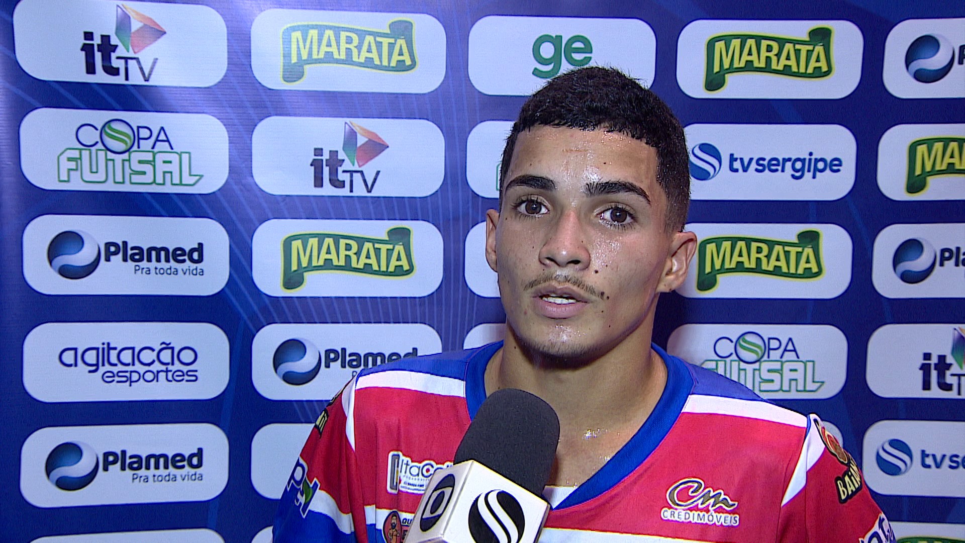 Campeão da Copa TV Sergipe, Vitinho trocará quadras por gramados e é anunciado no Itabaiana