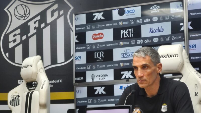 Vojvoda exalta Neymar e admite alívio com fuga do rebaixamento: “Não é para o Santos lutar por isso”