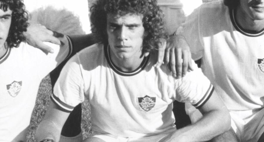 Morre Manfrini, ídolo do Fluminense, aos 75 anos