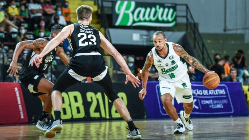 Buscando reabilitação, Bauru Basket recebe o Corinthians pelo NBB