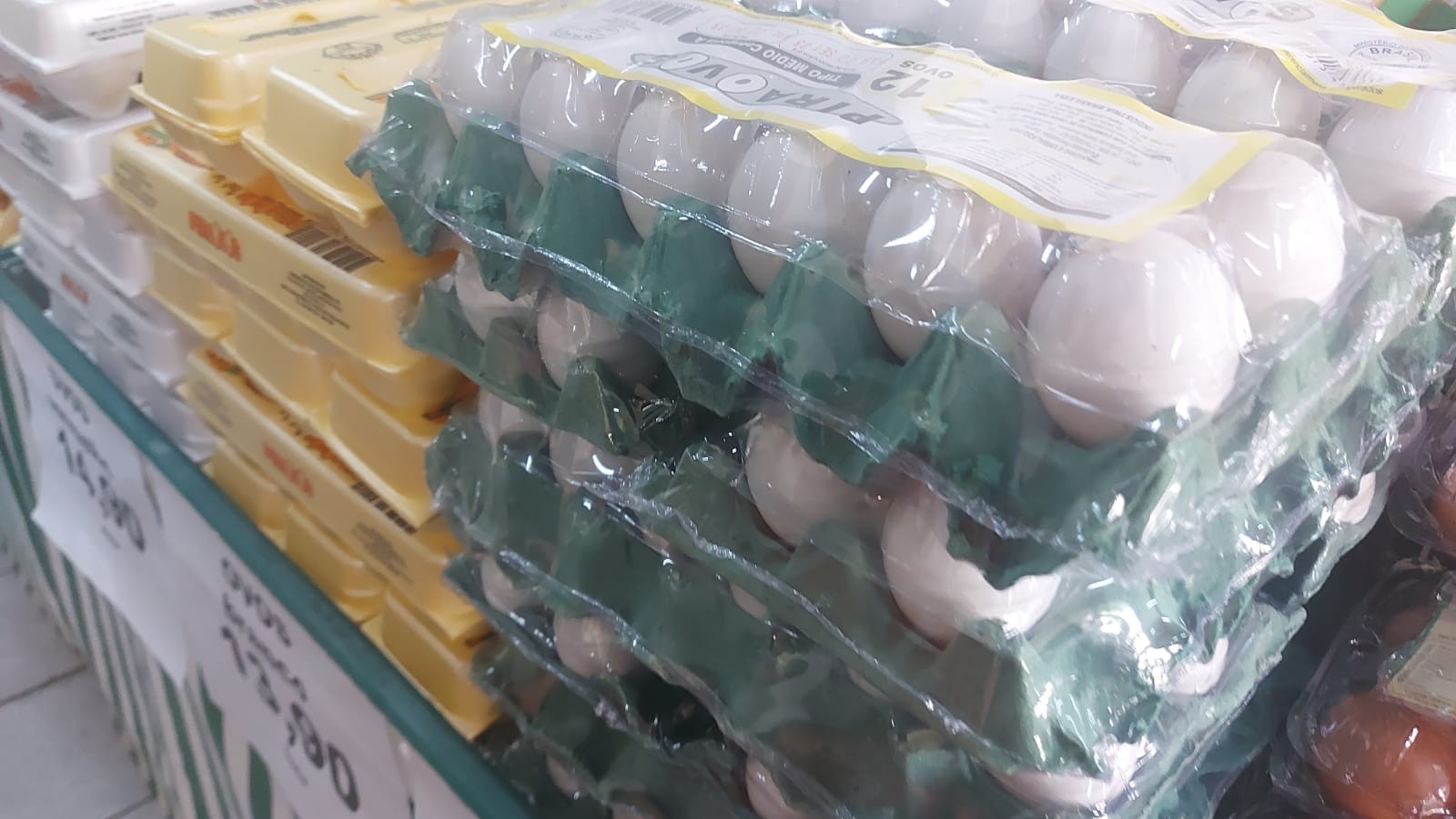 Ovos: insumos em alta e queda nas cotações em novembro reduzem poder de compra do produtor, analisa USP