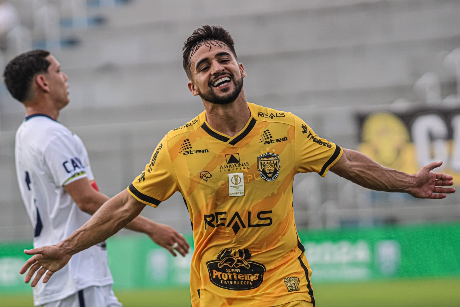 Emocionado, Xavier encerra ciclo de três anos no Amazonas: “Agora serei mais um torcedor da Onça”