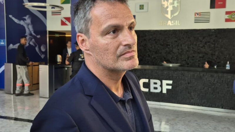 Bruno Spindel diz não ter recebido contrato e encerra conversas com o Corinthians