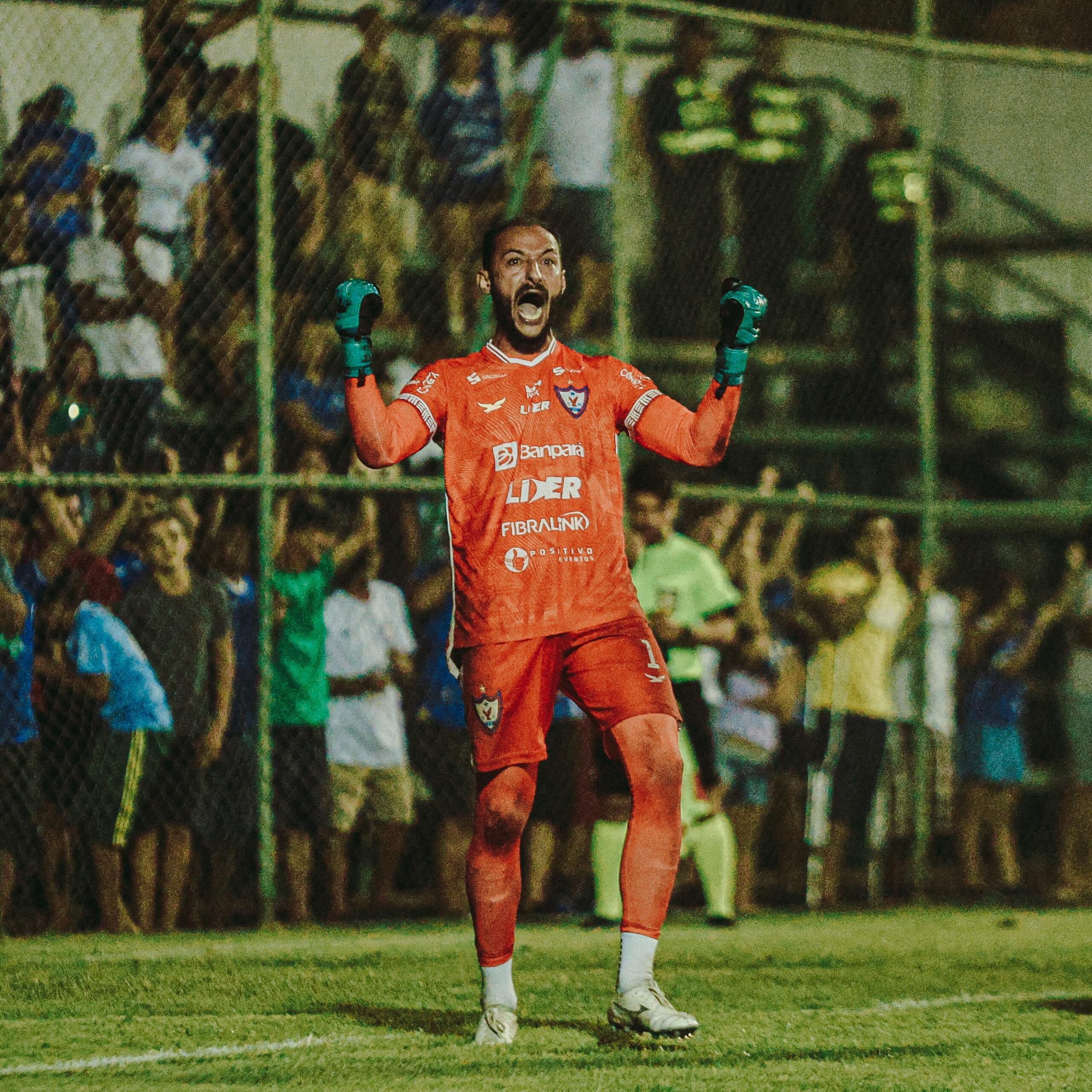 Pegador de pênaltis, goleiro Axel Lopes, ex-Águia e Criciúma, reforça o Amazonas em 2026