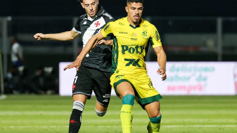 Entre os melhores ataques, Vasco e Mirassol têm duelo decisivo no Brasileiro com promessa de gols; veja raio-x