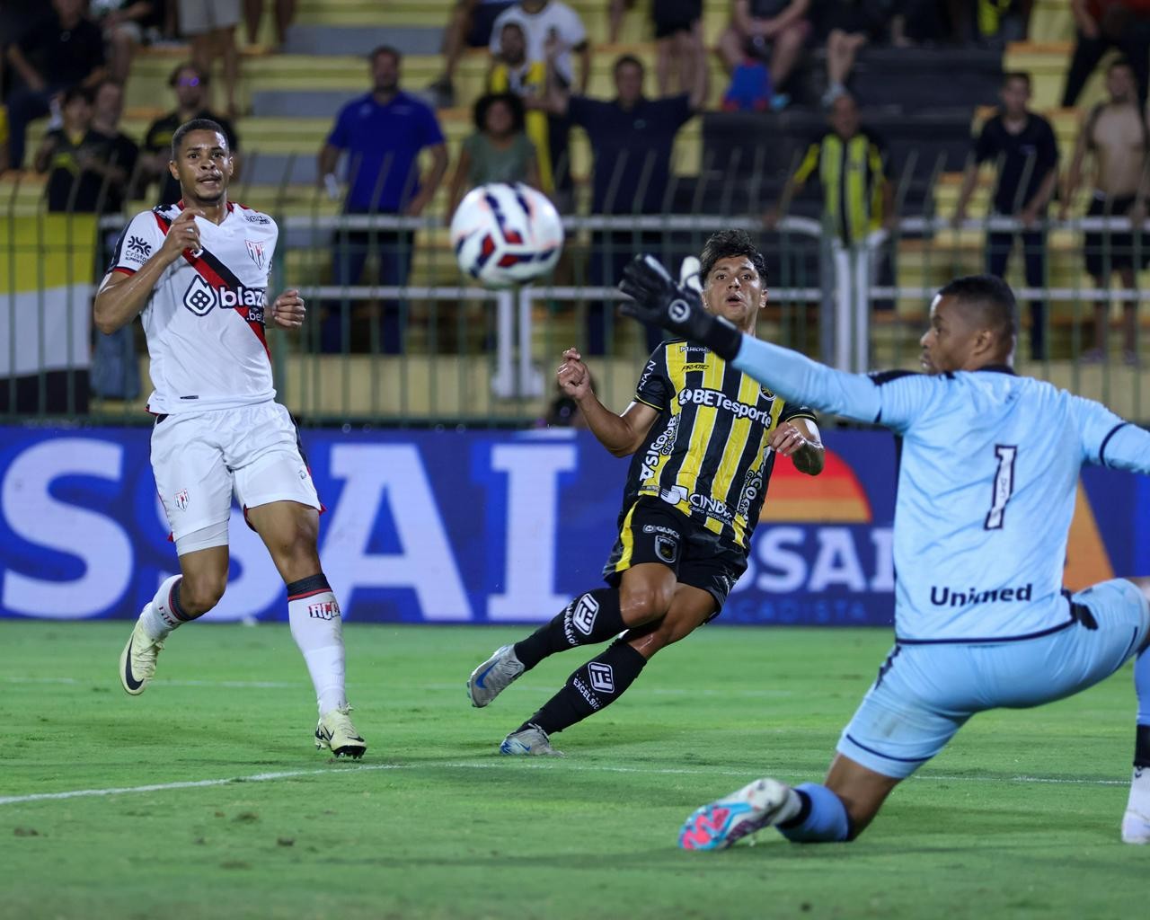 Marquinhos renova com o Volta Redonda até 2027