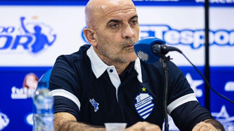 Schülle divulga a escalação do CSA para enfrentar o Lagarto; confira