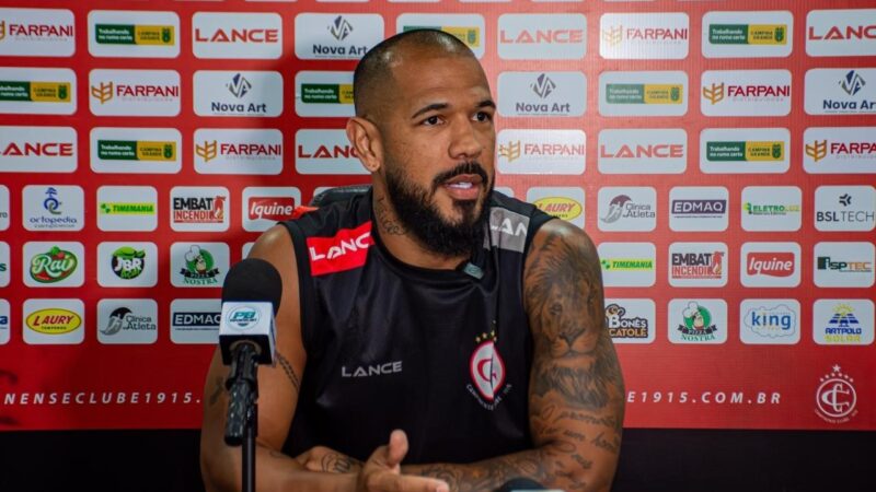 Destaque em jogo-treino do Campinense, Hélio Paraíba projeta Paraibano 2026: “Muito atrativo”