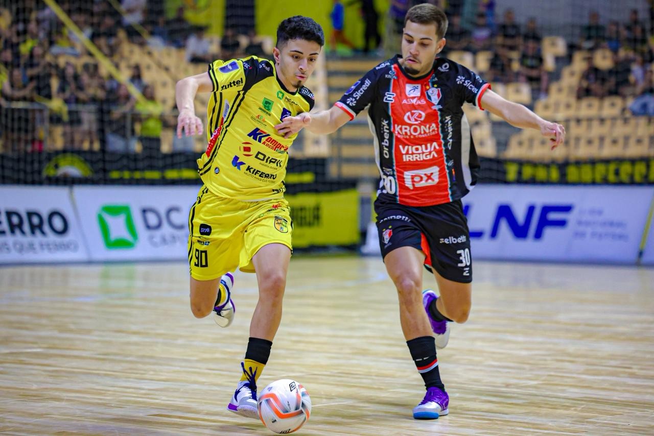 Joinville e Jaraguá decidem a Talentos LNF nesta terça-feira