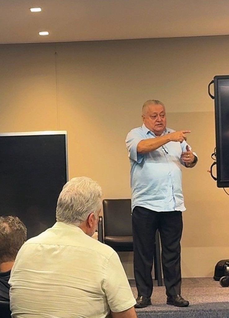 Rodas diz que CSA garantiu quase R$ 6 milhões para o início da temporada e paga 13º salário