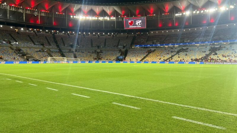 Flamengo vai contratar especialistas para melhorar condições do gramado do Maracanã