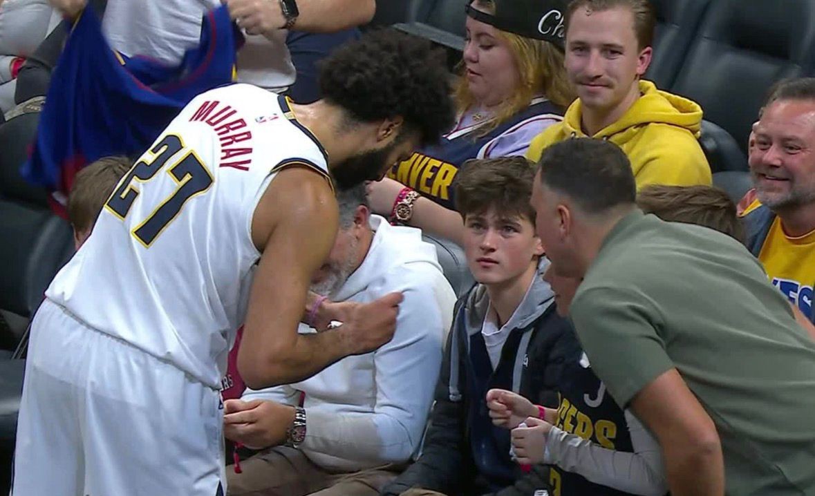 NBA: Jamal Murray dá autógrafo no meio do jogo em noite de mais de 50 pontos