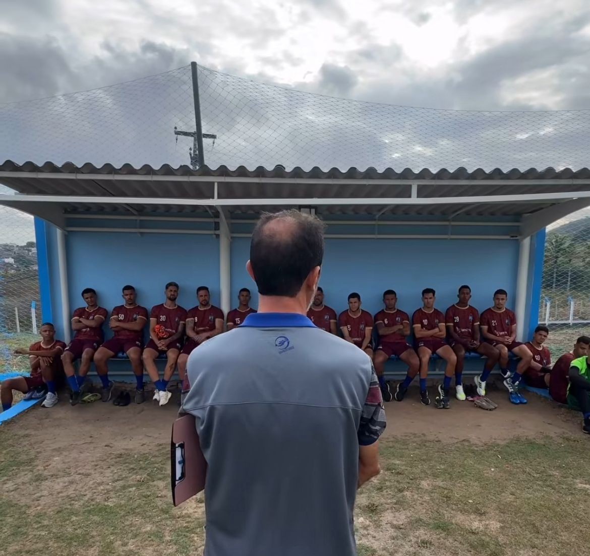 Vitória-PE inicia pré-temporada com treinador ex-Sport, artilheiro e “elenco centralino”