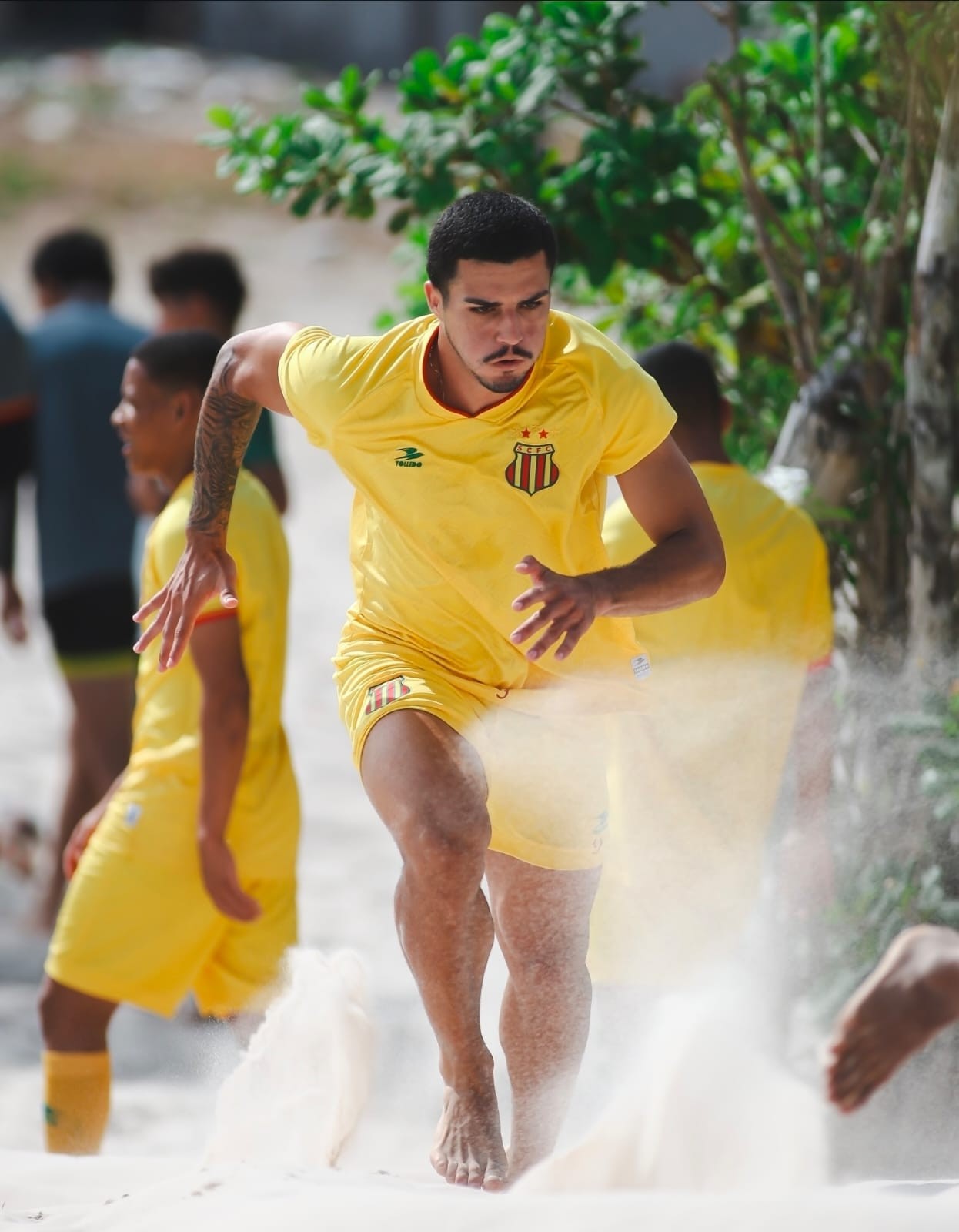 Aguardando reforços, Sampaio abre segunda semana de pré-temporada para 2026