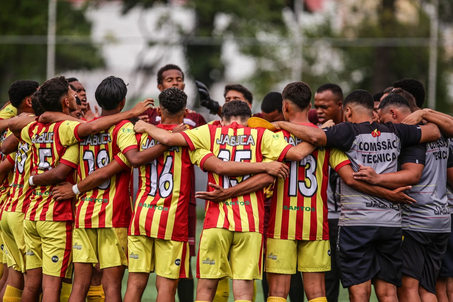 Sub-17 do Jabaquara enfrenta o Guararema nas quartas de final da Paulista Cup