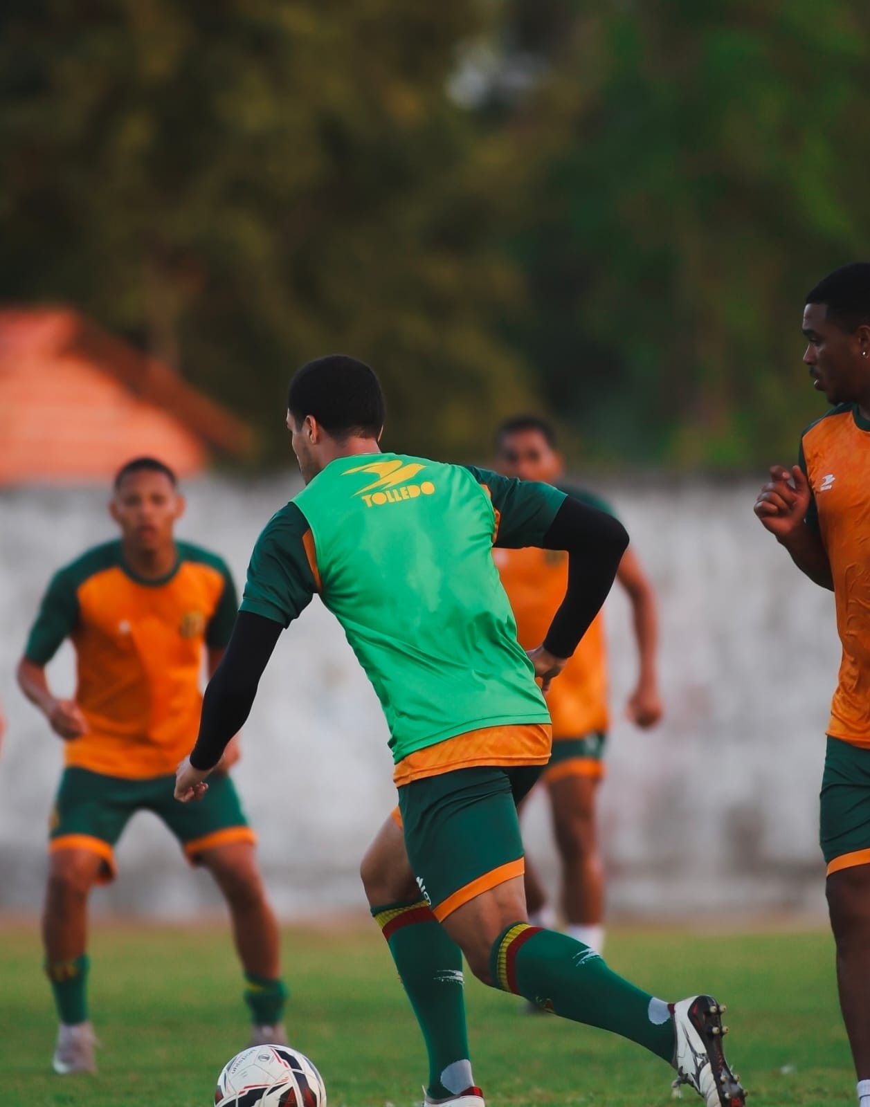 Sampaio estende pré-temporada em Humberto de Campos e marca amistoso na cidade