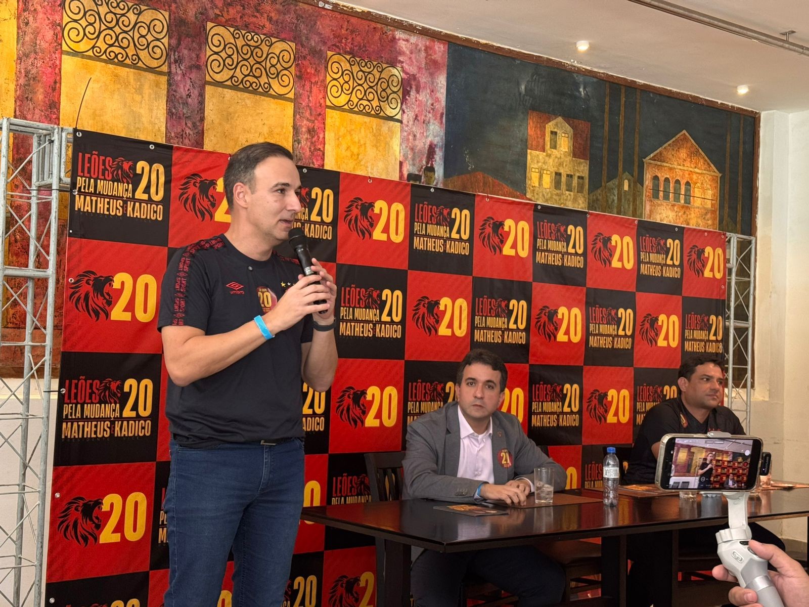 Souto Maior trabalha nome de Léo Condé para técnico e explica planos para futebol do Sport