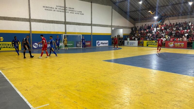 Pinhão vence Itaporanga de novo e é a primeira finalista da Copa TV Sergipe de Futsal