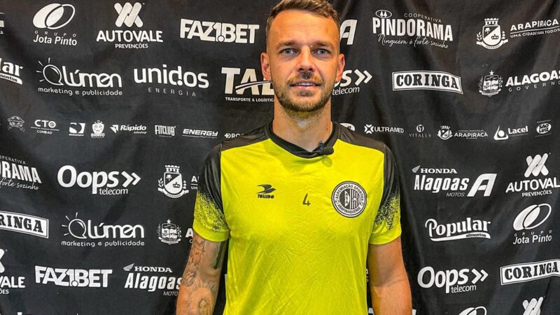 Em sua quinta temporada pelo ASA, zagueiro Cristian Lucca luta por posição