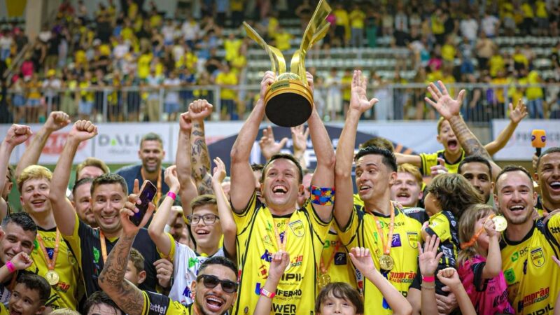 Ídolo Leco renova com o Jaraguá por mais uma temporada