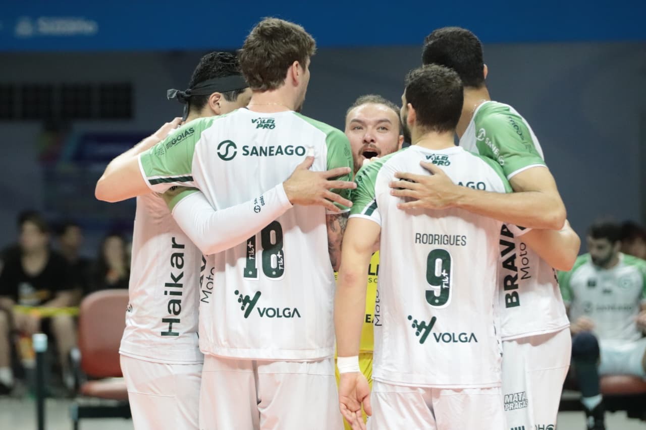 Goiás vence confronto direto com Suzano de virada e se consolida no G-4 da Superliga Masculina