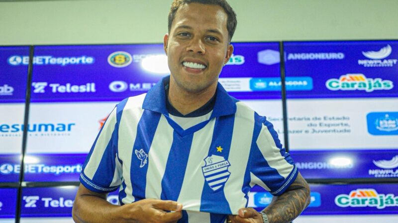 Apresentado pelo CSA, Matheus Souza diz que joga pelos lados e por dentro: “Velocidade e finalização”