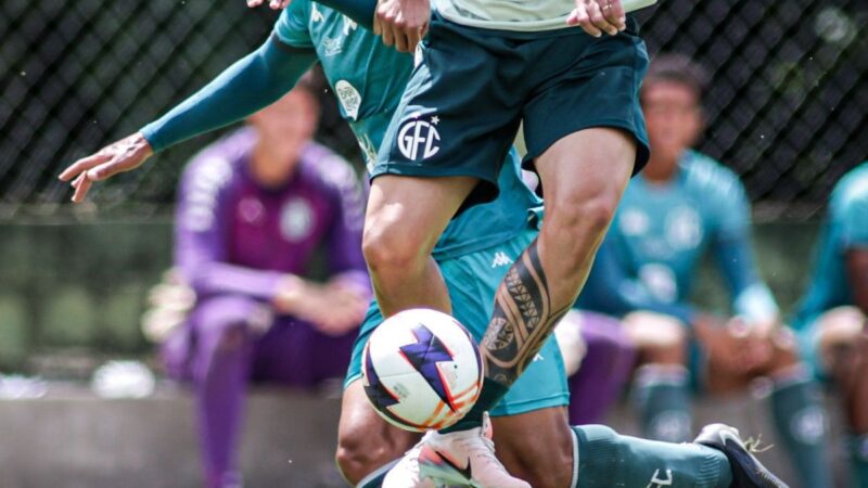 Aposta da base e Ryuta marcam para o Guarani em jogo-treino