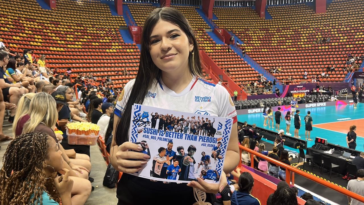 “Osaka mania”: com dancinhas e carisma, time japonês “enlouquece” torcedores em Belém