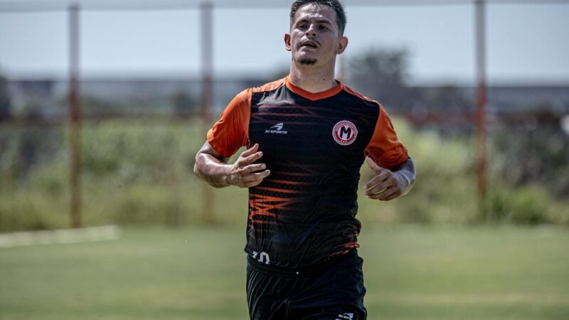 Manauara oficializa contratação de Ivanzinho para o Amazonense