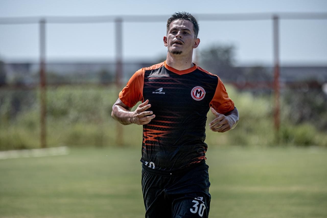 Manauara oficializa contratação de Ivanzinho para o Amazonense