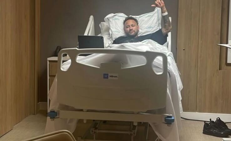 Neymar corrige lesão no menisco em cirurgia; veja o prazo de recuperação do jogador do Santos