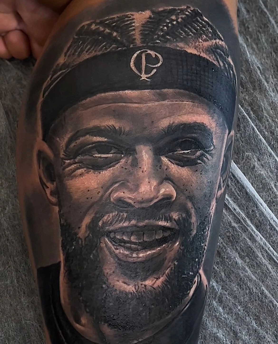 Corintiana tatua rosto de Memphis 9 meses antes de título e cumpre profecia: “Não hesitei, eu já sabia”