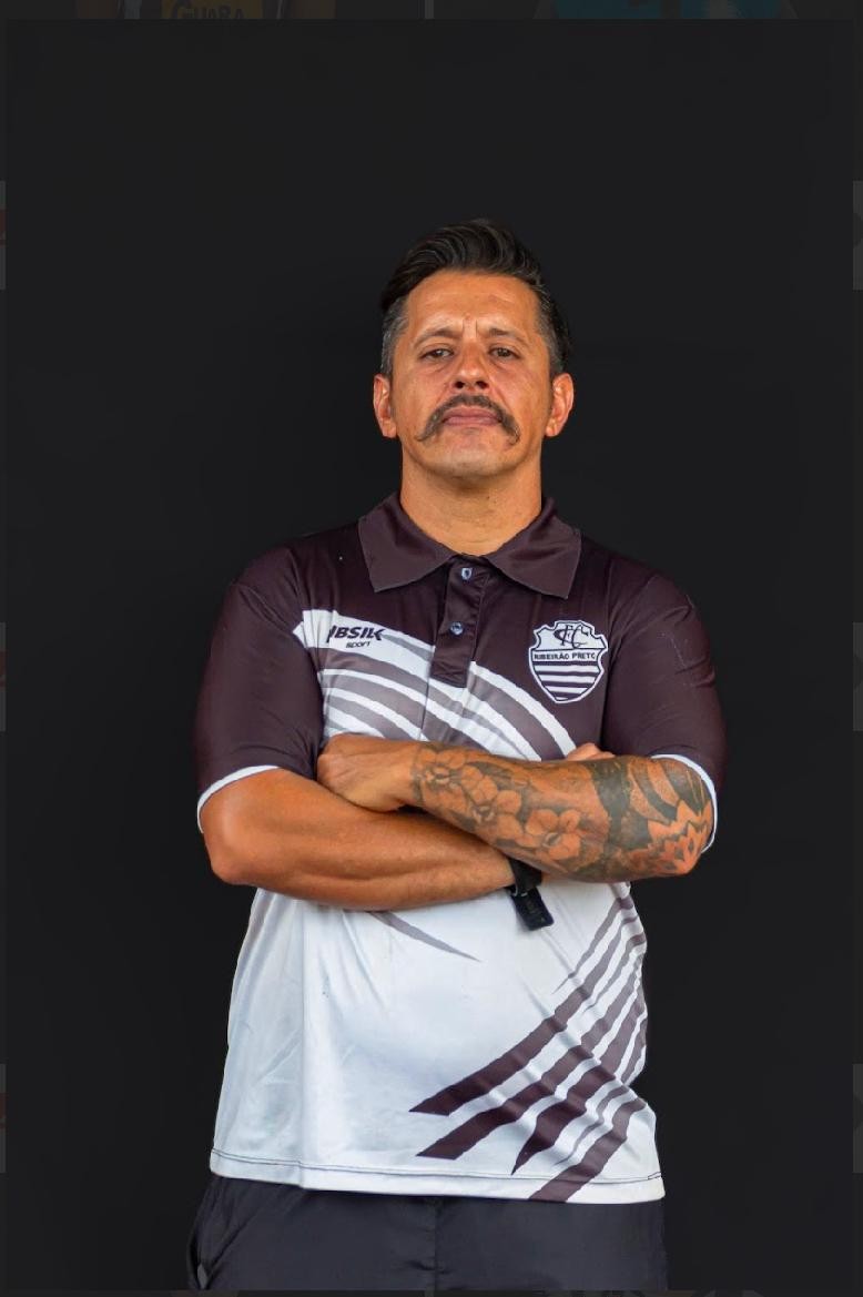 Comercial efetiva Felipe Rotiroti como técnico do sub-20 para Copinha