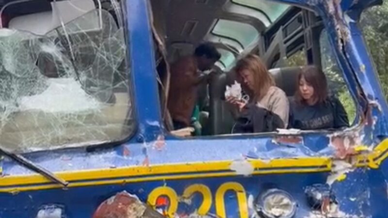 Turista brasileira registra momentos de tensão em acidente de trem no Peru