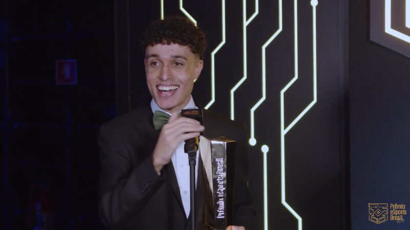 PeB 2025: Yuz vence como melhor atleta de fighting games