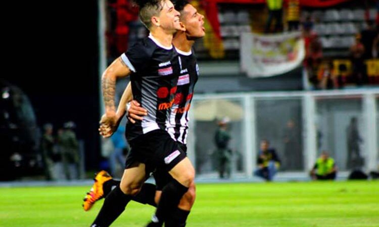 Resgatado por Zubeldía, Soteldo já deu trabalho para treinador antes de reencontro no Fluminense