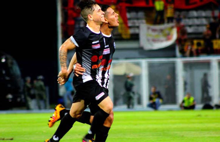 Resgatado por Zubeldía, Soteldo já deu trabalho para treinador antes de reencontro no Fluminense