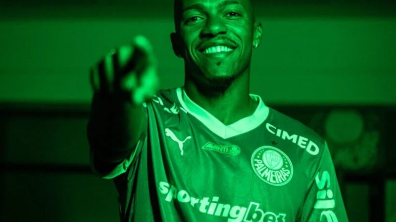 Marlon Freitas relata papo com Abel Ferreira no Palmeiras: “Tomei um susto quando recebi a ligação”