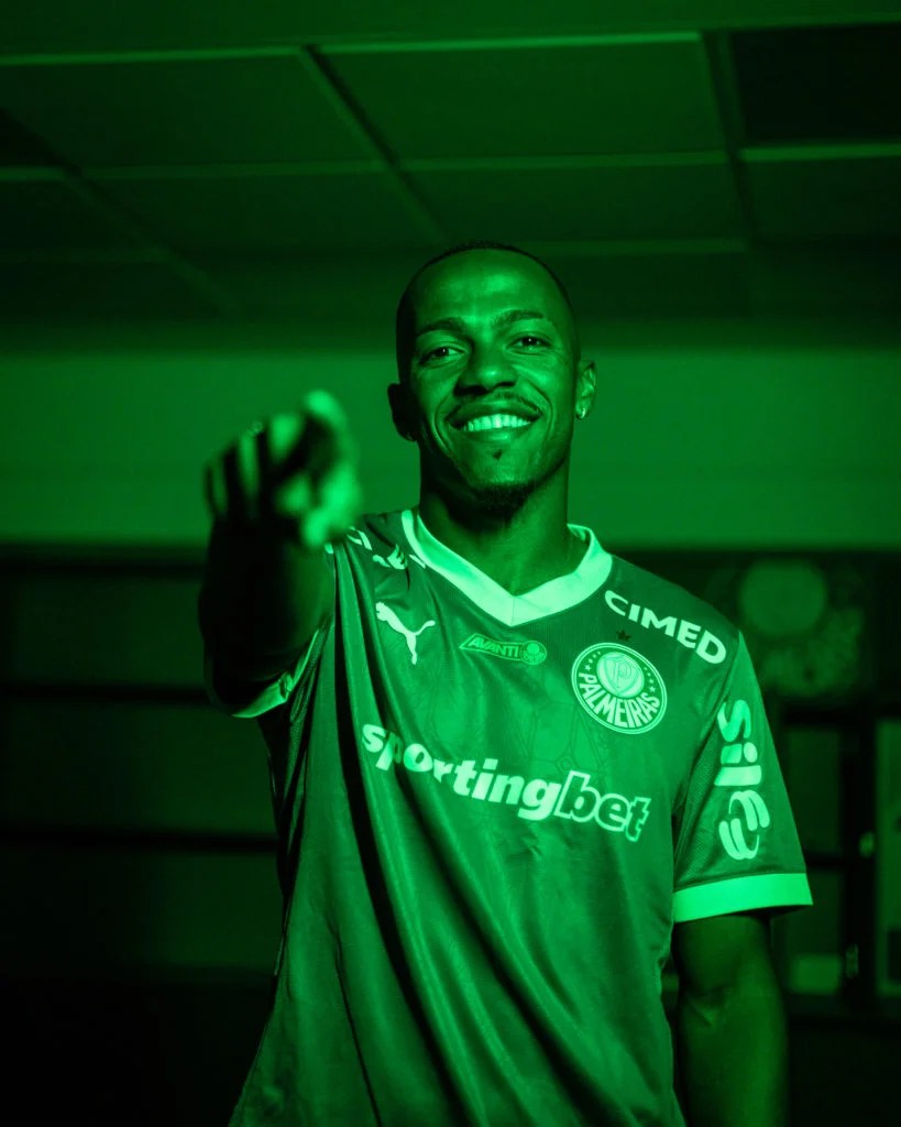 Marlon Freitas relata papo com Abel Ferreira no Palmeiras: “Tomei um susto quando recebi a ligação”