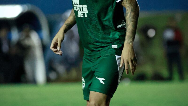 Filipe Machado aprova estreia pelo Goiás e espera manter regularidade
