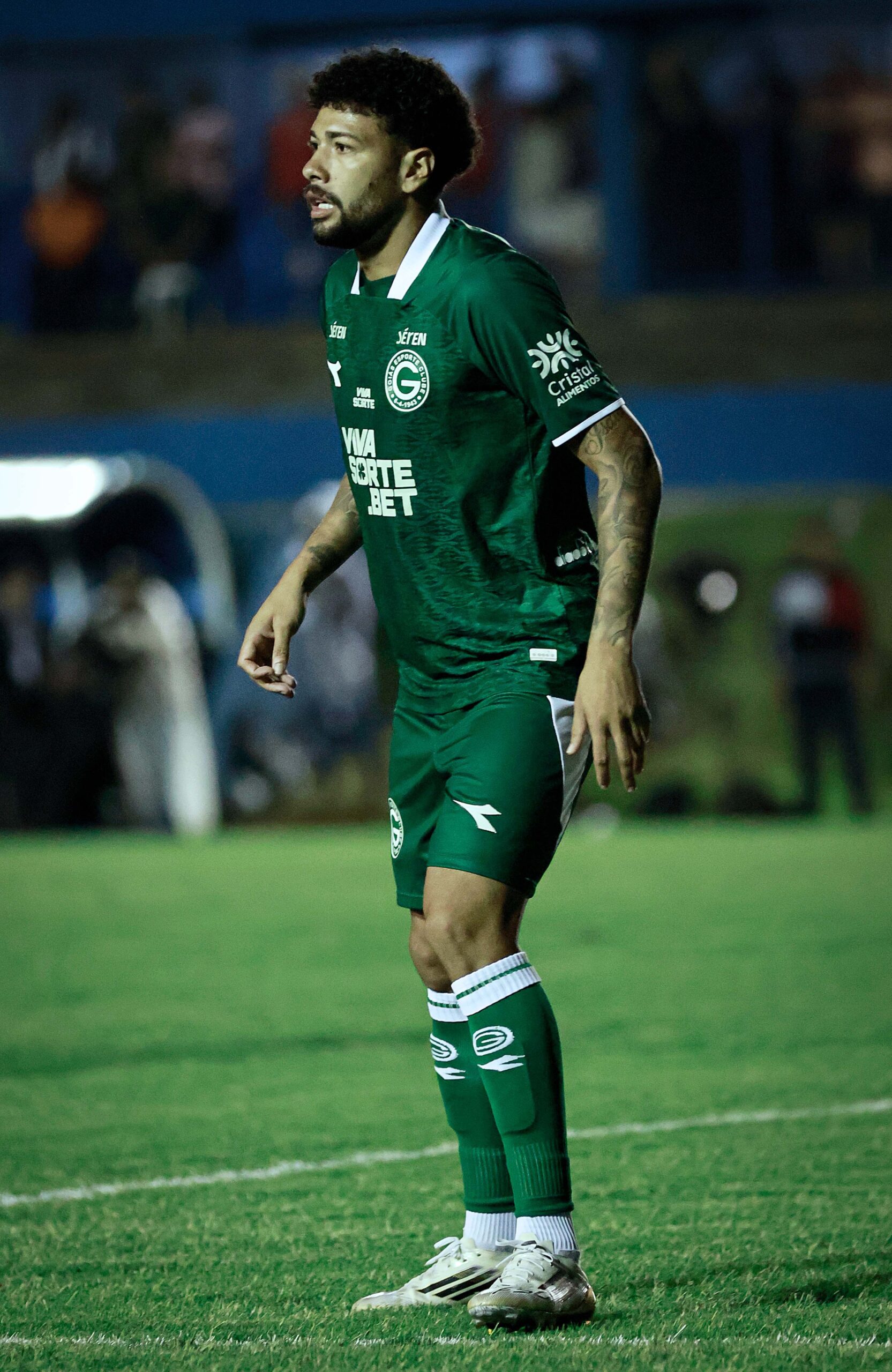 Filipe Machado aprova estreia pelo Goiás e espera manter regularidade