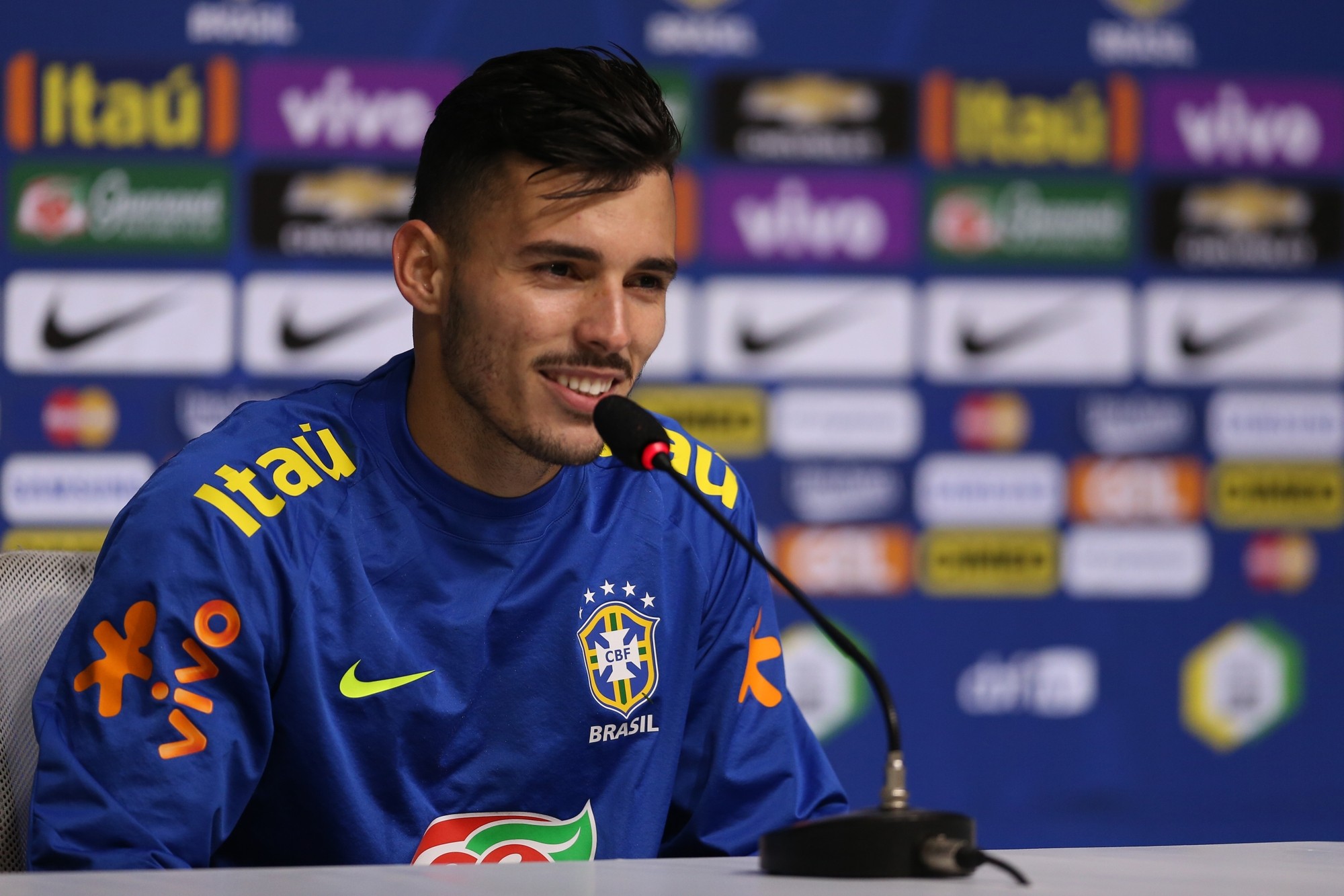 Lembra dele? Ouro olímpico com a Seleção, Zeca é anunciado como reforço do Athletic