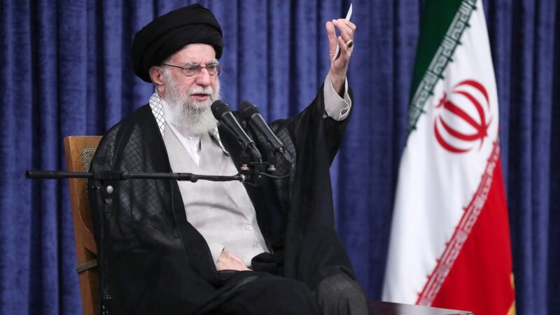 Irã acusa ‘mercenários dos EUA e de Israel’ de participar de protestos contra o governo Khamenei