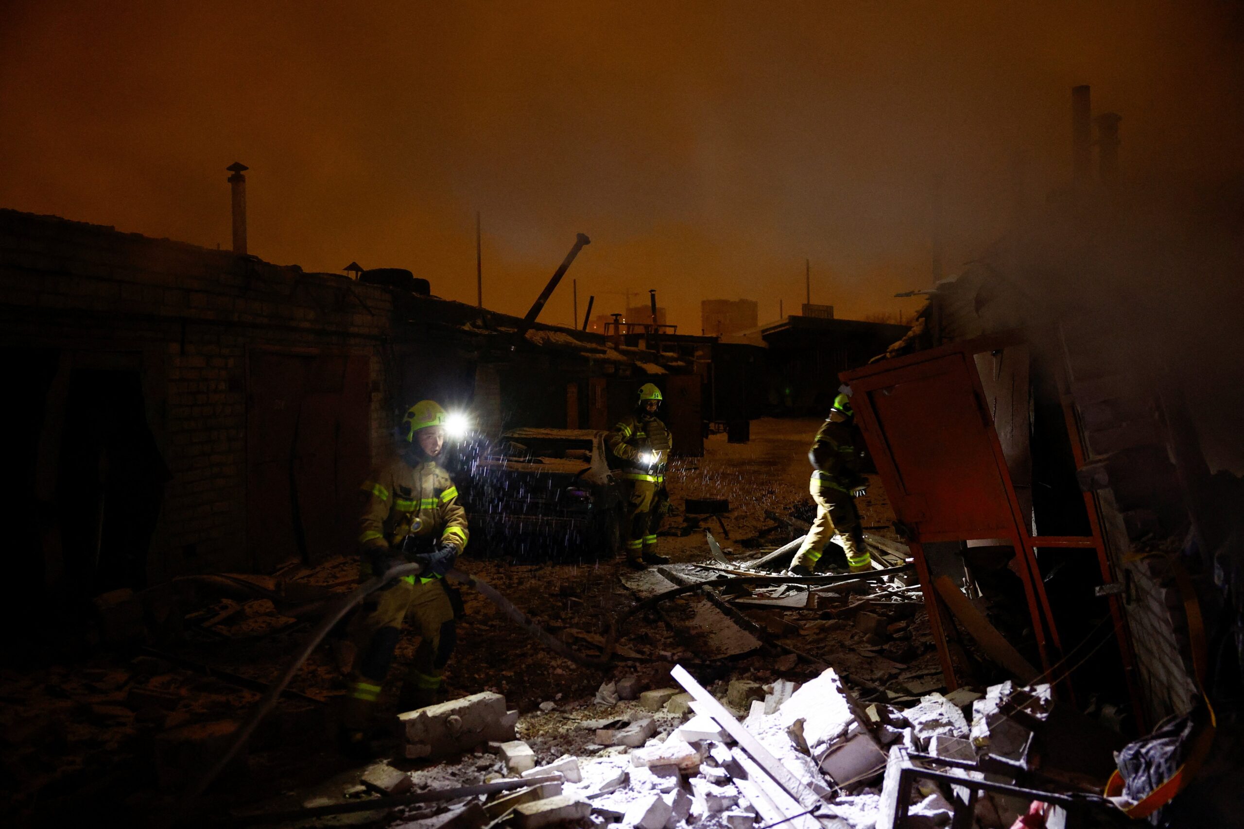 Rússia diz que realizou ataque à Ucrânia com mísseis hipersônicos com capacidade nuclear