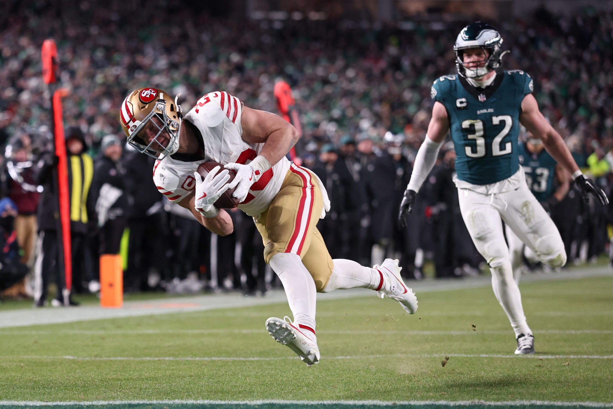 Niners perdem Kittle, mas viram fora de casa e eliminam campeões Eagles