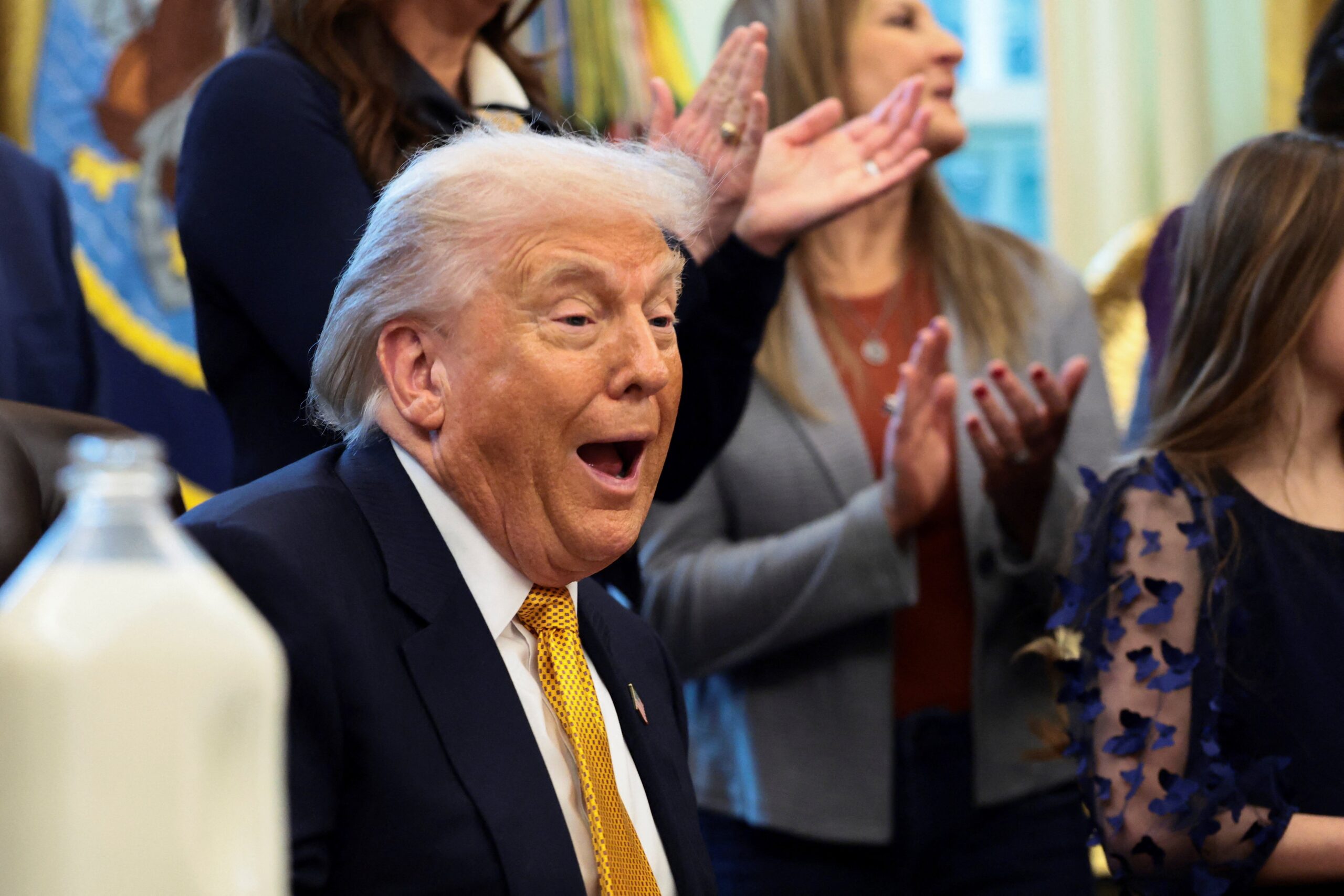 Trump diz ter conversado com presidente interina da Venezuela: ‘Pessoa incrível’