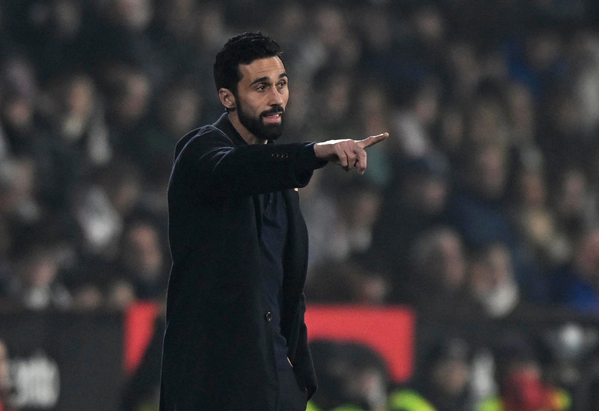 Do vestiário ao campo, veja os desafios de Arbeloa para salvar a temporada do Real