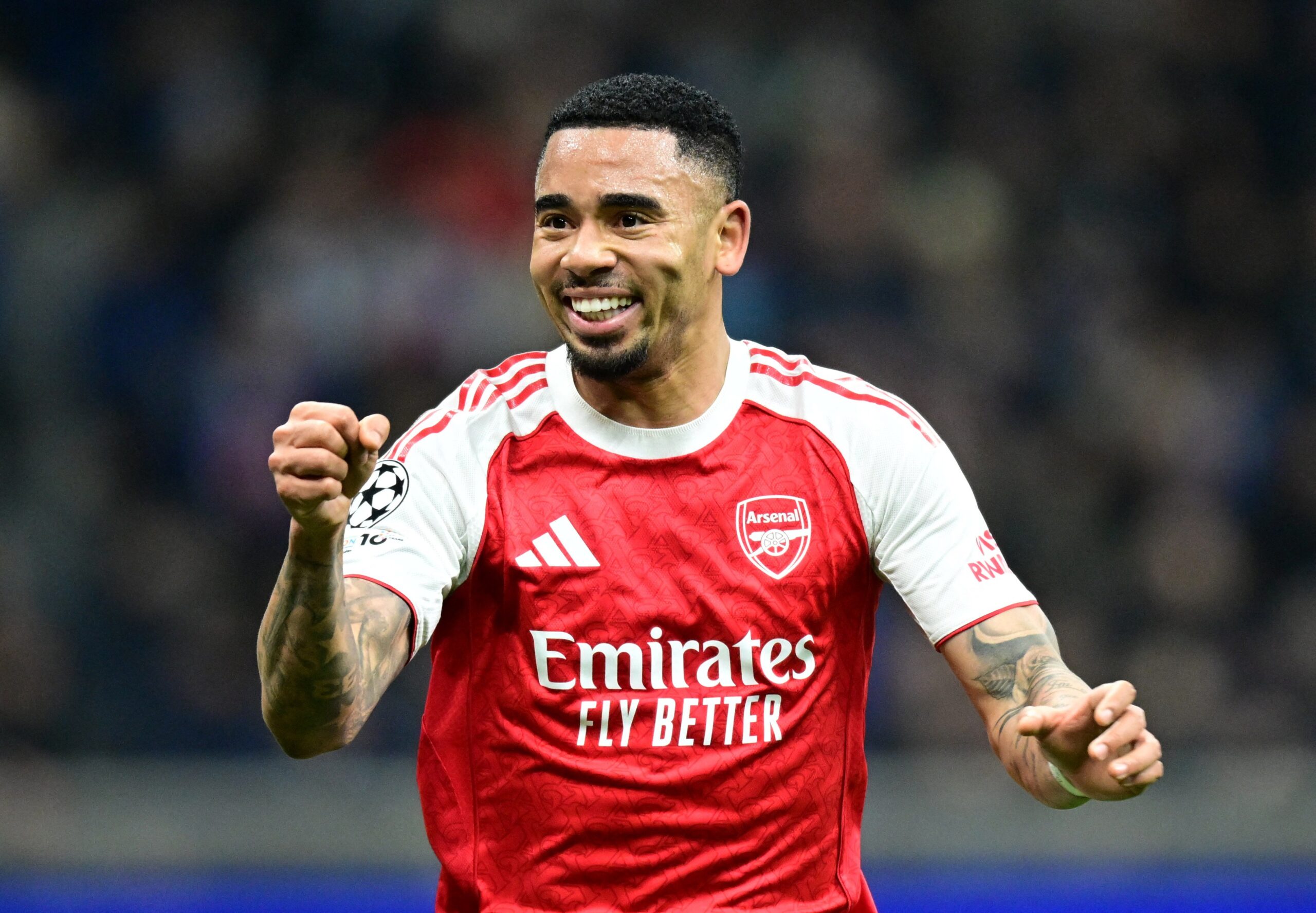Gabriel Jesus renasce no Arsenal e se emociona com gols na Champions: “Foi uma noite de sonho”