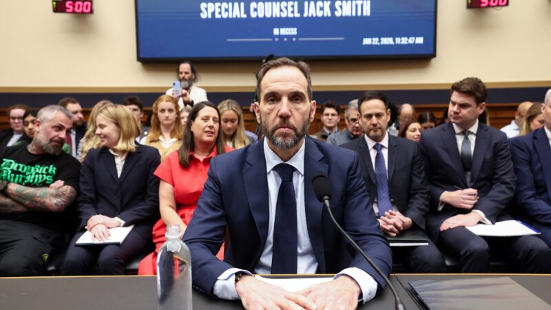 ‘Trump se envolveu em atividades criminosas’: o depoimento do procurador que investigou o presidente dos EUA